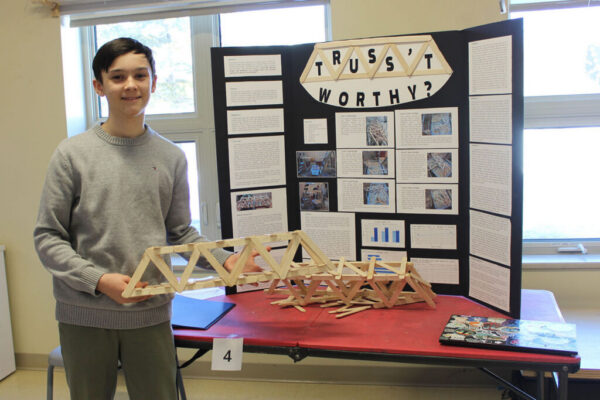 Seven Junior High Students Advance to Halifax Sci-Tech Expo Science Fair